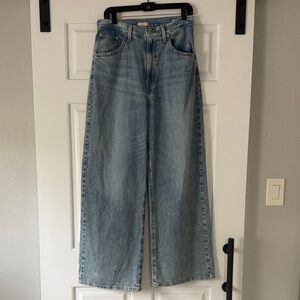 Levi’s High Rise Cinch Baggy Jeans